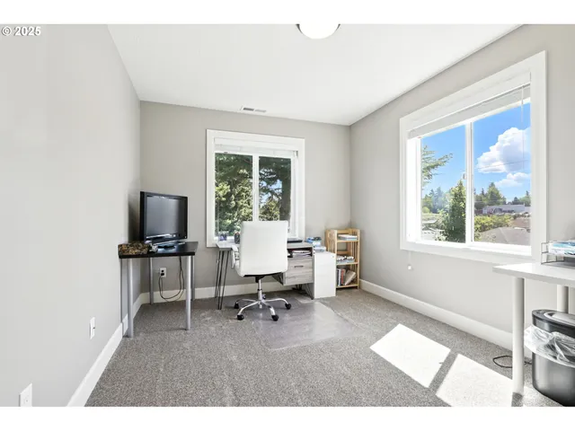 $450,000 | 16994 University Avenue, Sandy, OR 97055