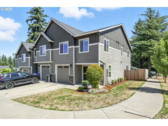 $450,000 | 16994 University Avenue, Sandy, OR 97055