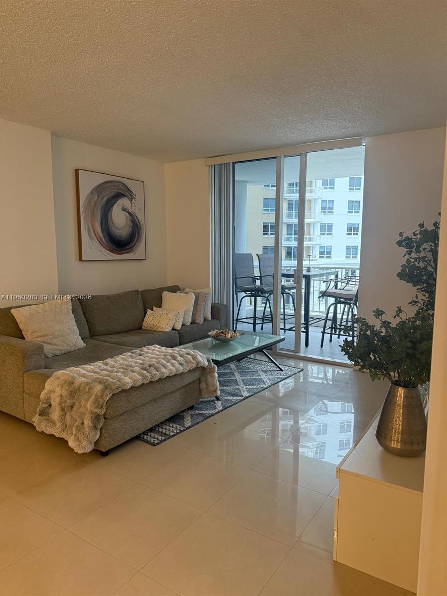701 Brickell Key Boulevard, Unit 1105 Miami, FL 33131 - Photo 3 of 4
