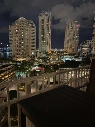 $4,600 | 701 Brickell Key Boulevard, Unit 1105, Miami, FL 33131