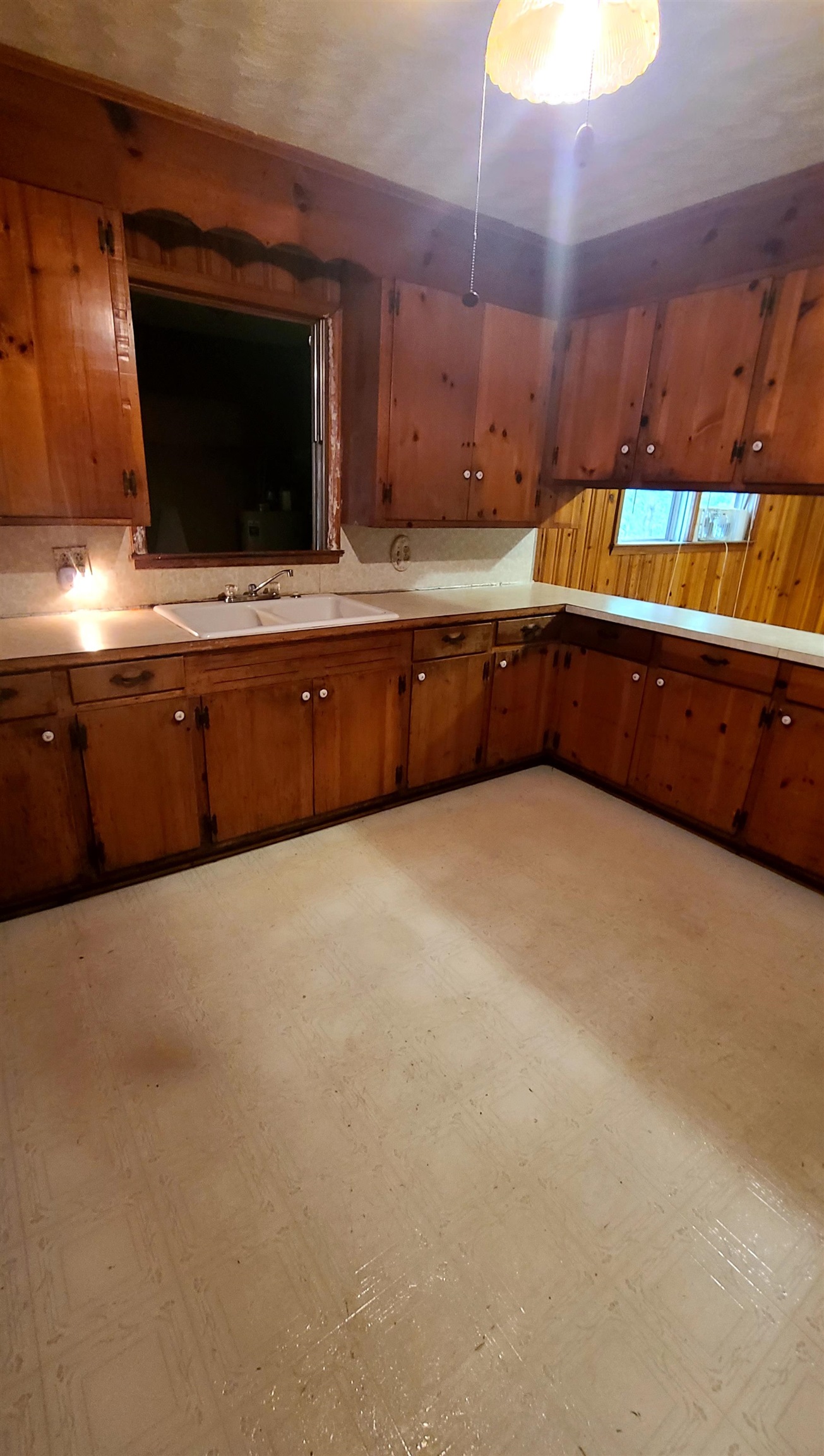 604 Belue Mill Road Landrum, SC 29356 - Photo 8 of 10