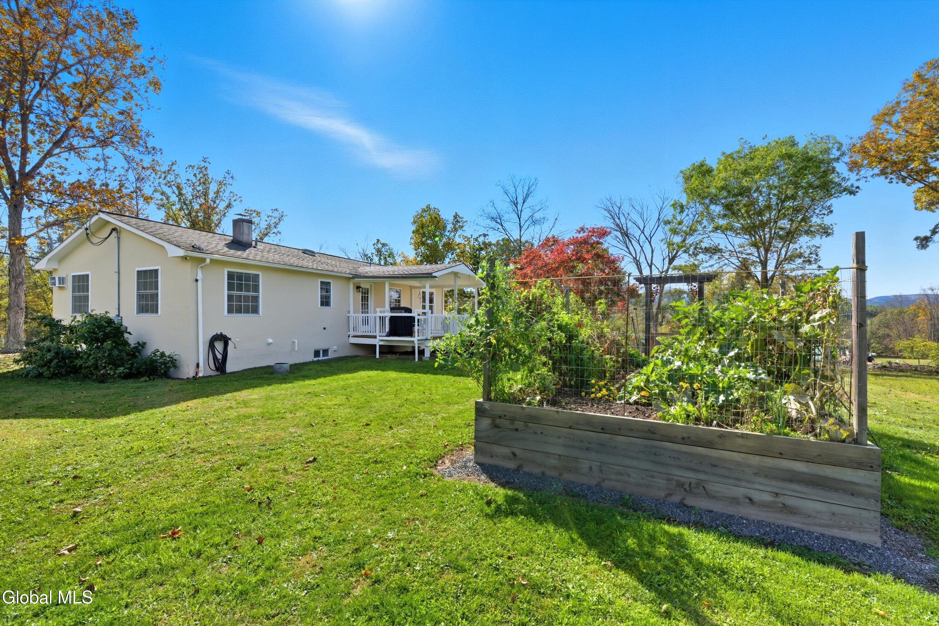 812 Mackey Road Durham, NY 12423 - Photo 5 of 27 07-812_Mackey_Rd_004