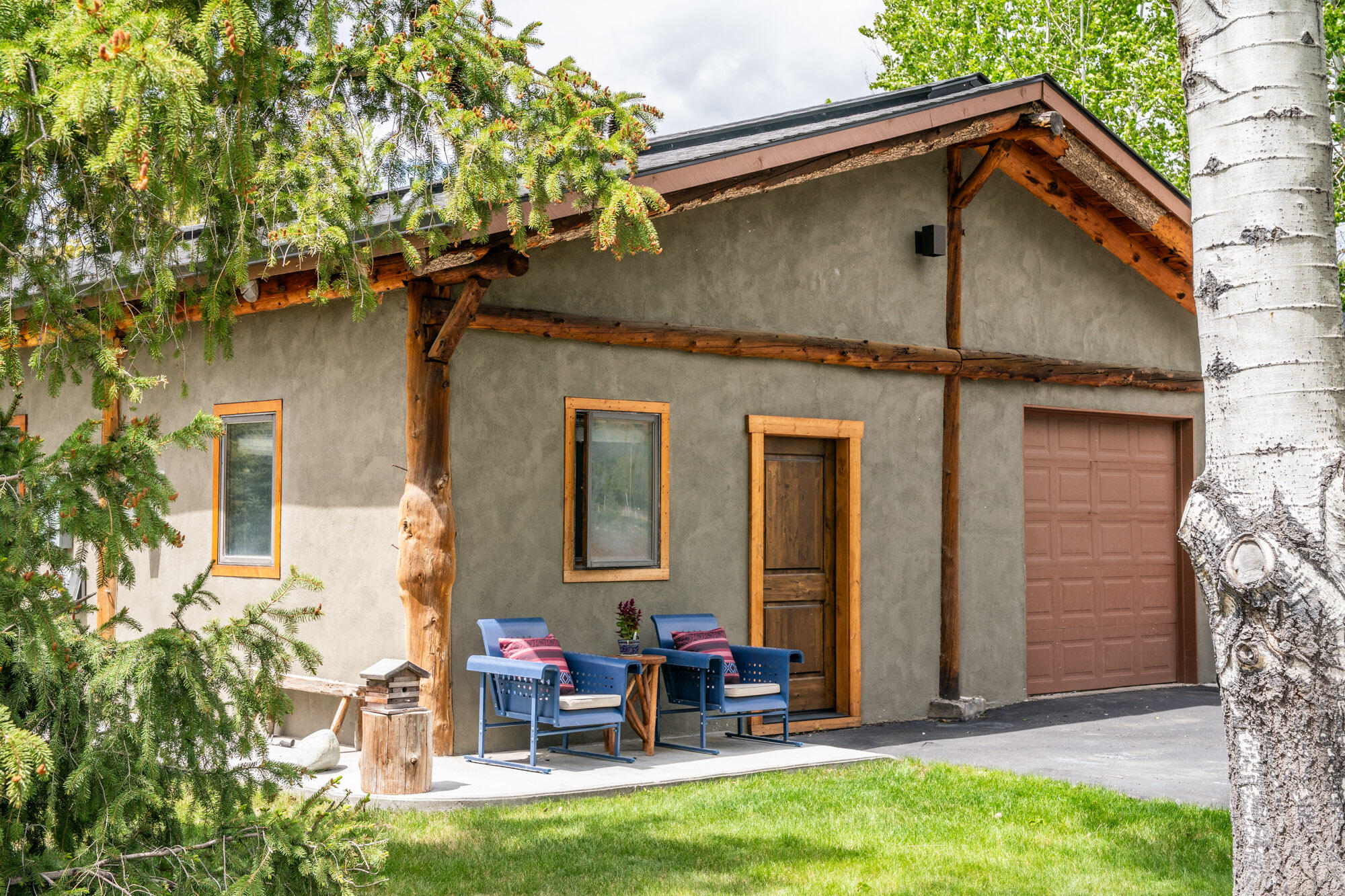 102 Larkspur Road Blaine County, ID 83333 - Photo 25 of 31 Studio & Shop Entrance