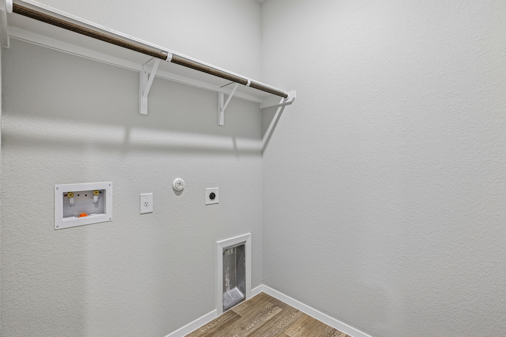 5513 Sacra Cove Austin, TX 78747 - Photo 34 of 37 a view of closet