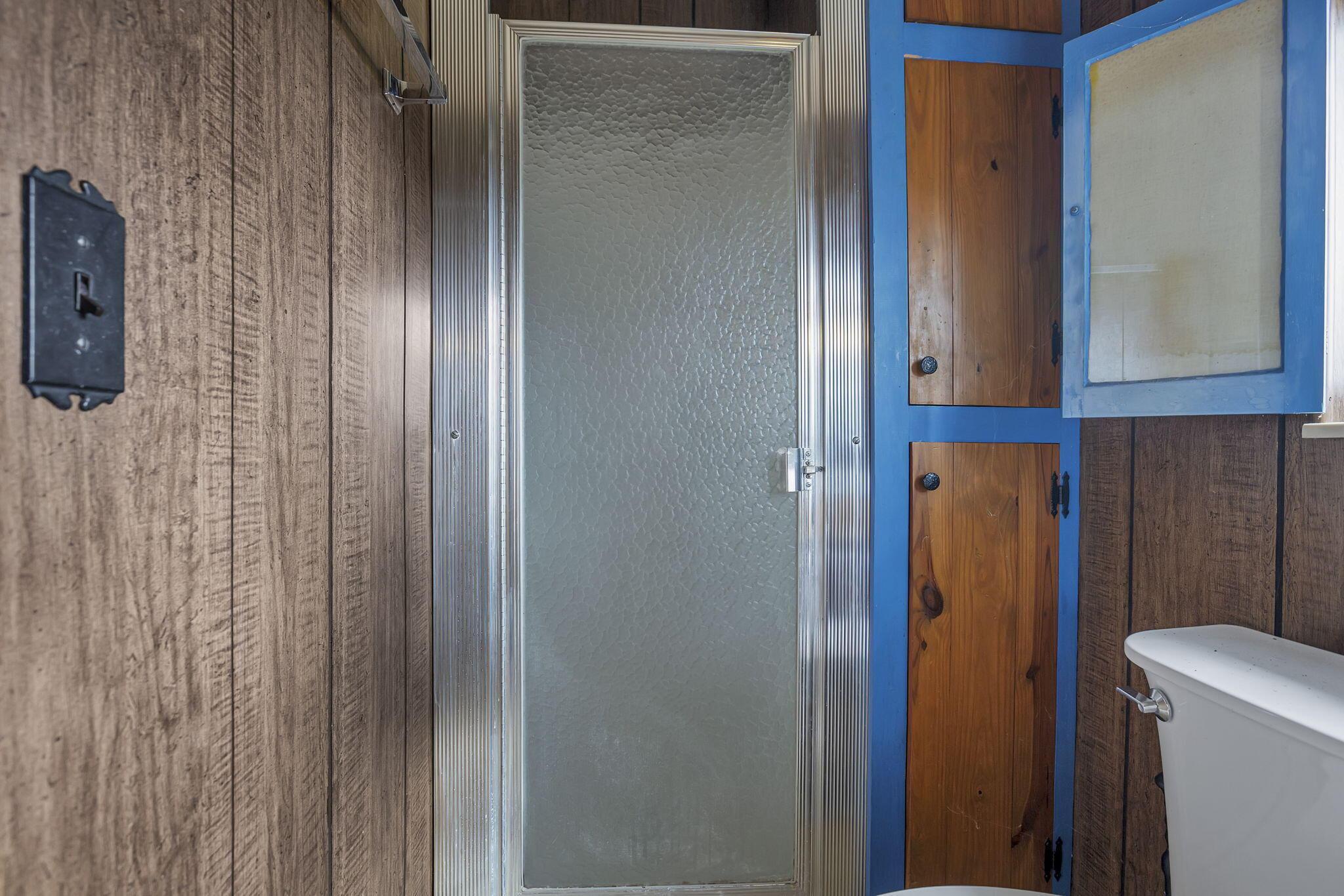 9050 Dalzell Road Lower Salem, OH 45745 - Photo 66 of 93 Cabin, Bathroom - 9050 Dalzell Rd, Lower Salem, OH 45745