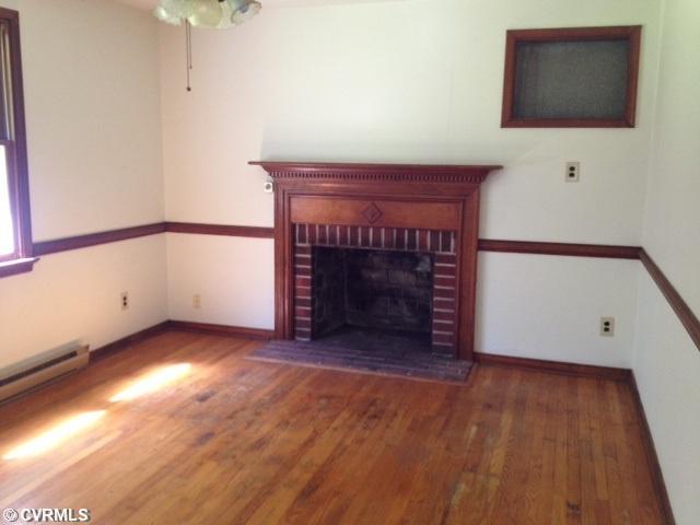 11121 Cosby Mill Road Quinton, VA 23141 - Photo 4 of 7 Den/Family/Great Room