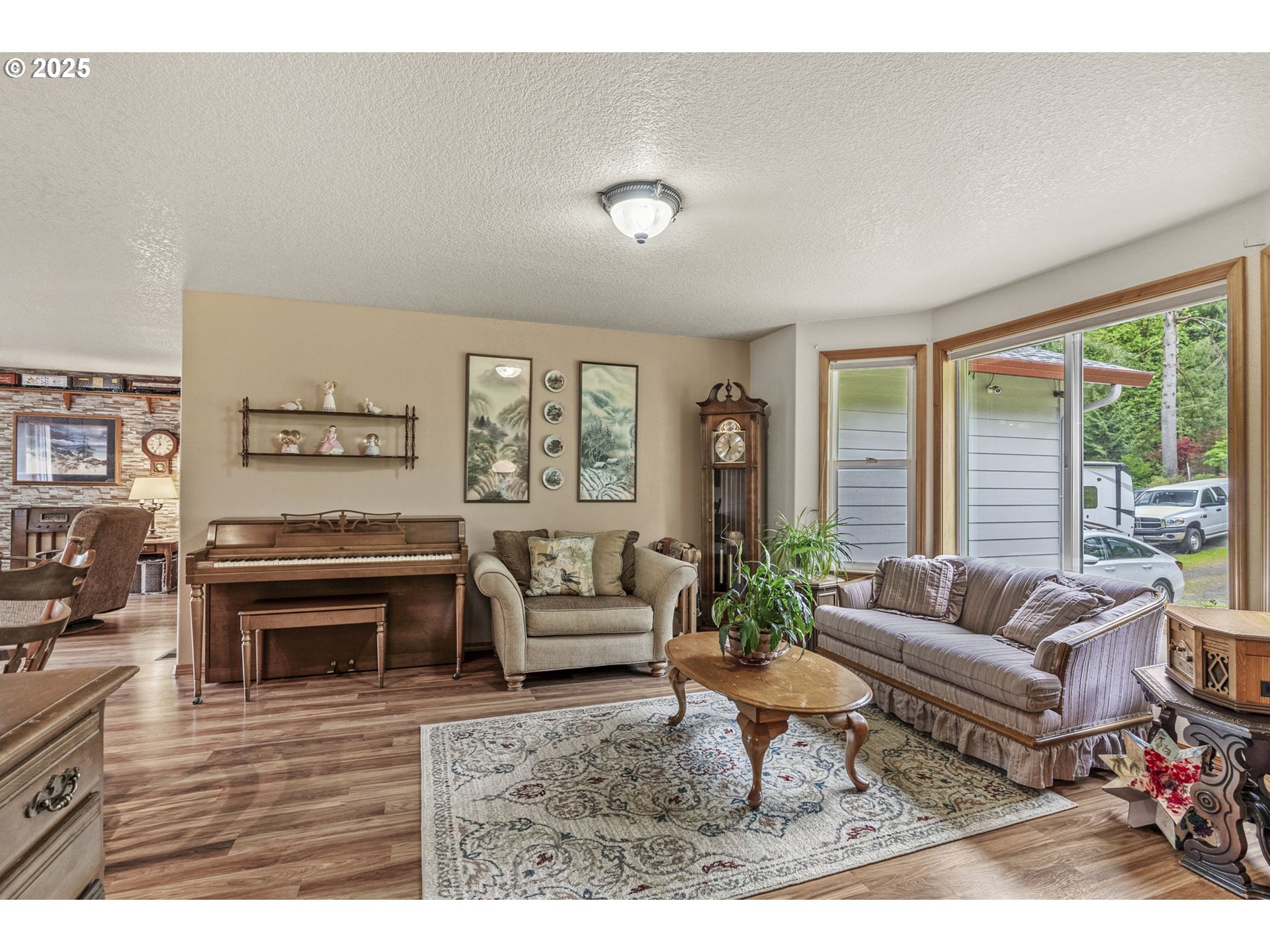 860 Sandy Bend Road Castle Rock, WA 98611 - Photo 5 of 32 Gallery Image 5