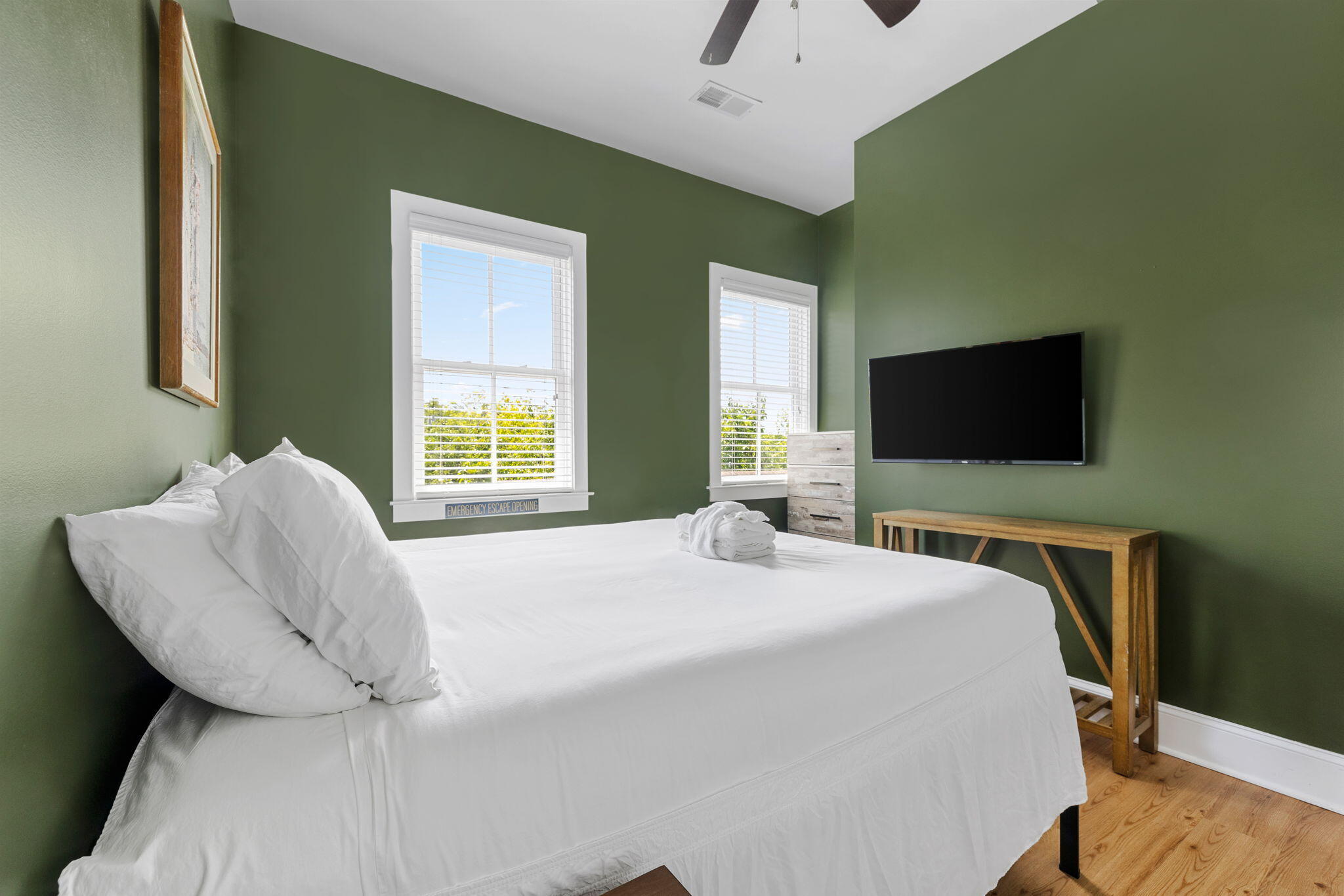 162 Spring Street, Unit E Charleston, SC 29403 - Photo 13 of 26