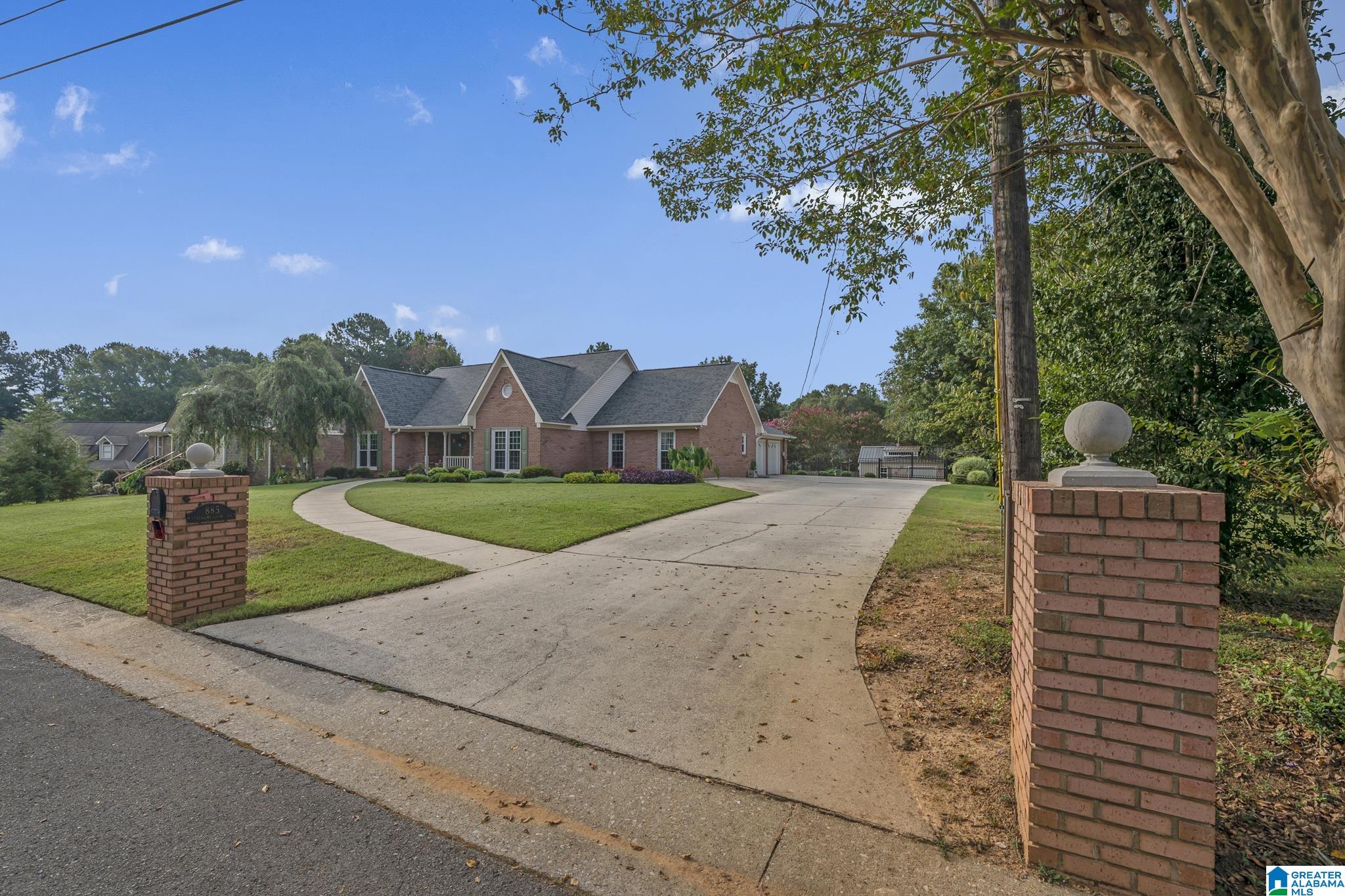 885 Springmeadow Drive Gardendale, AL 35071 - Photo 2 of 52