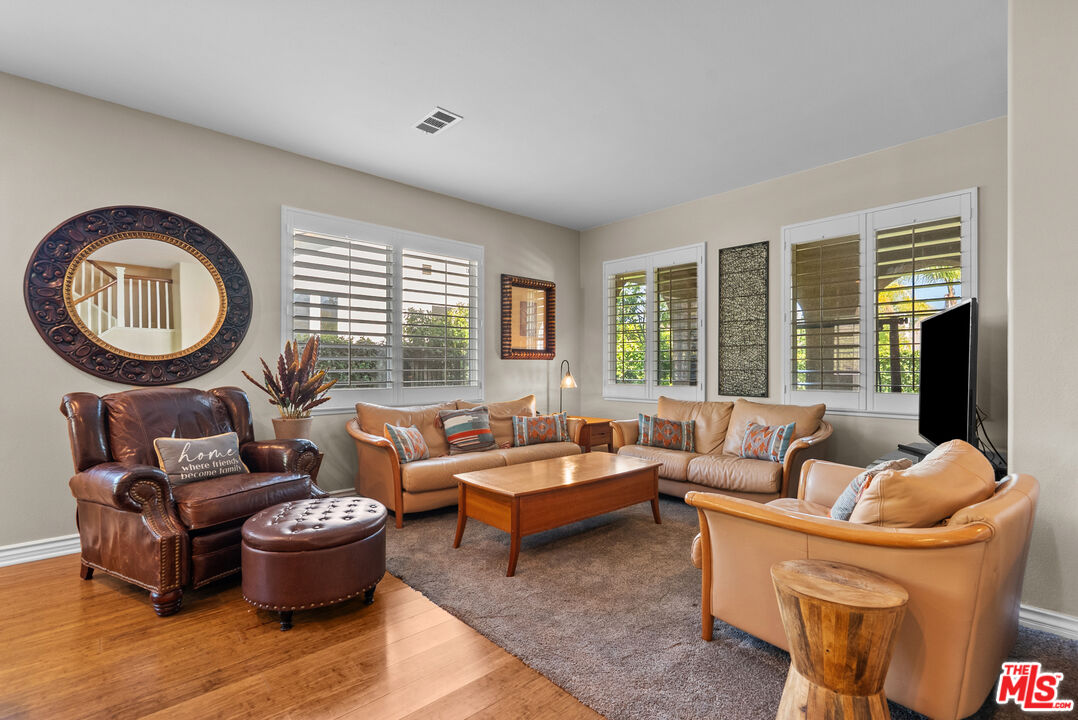 25618 Henley Way Stevenson Ranch, CA 91381 - Photo 14 of 47