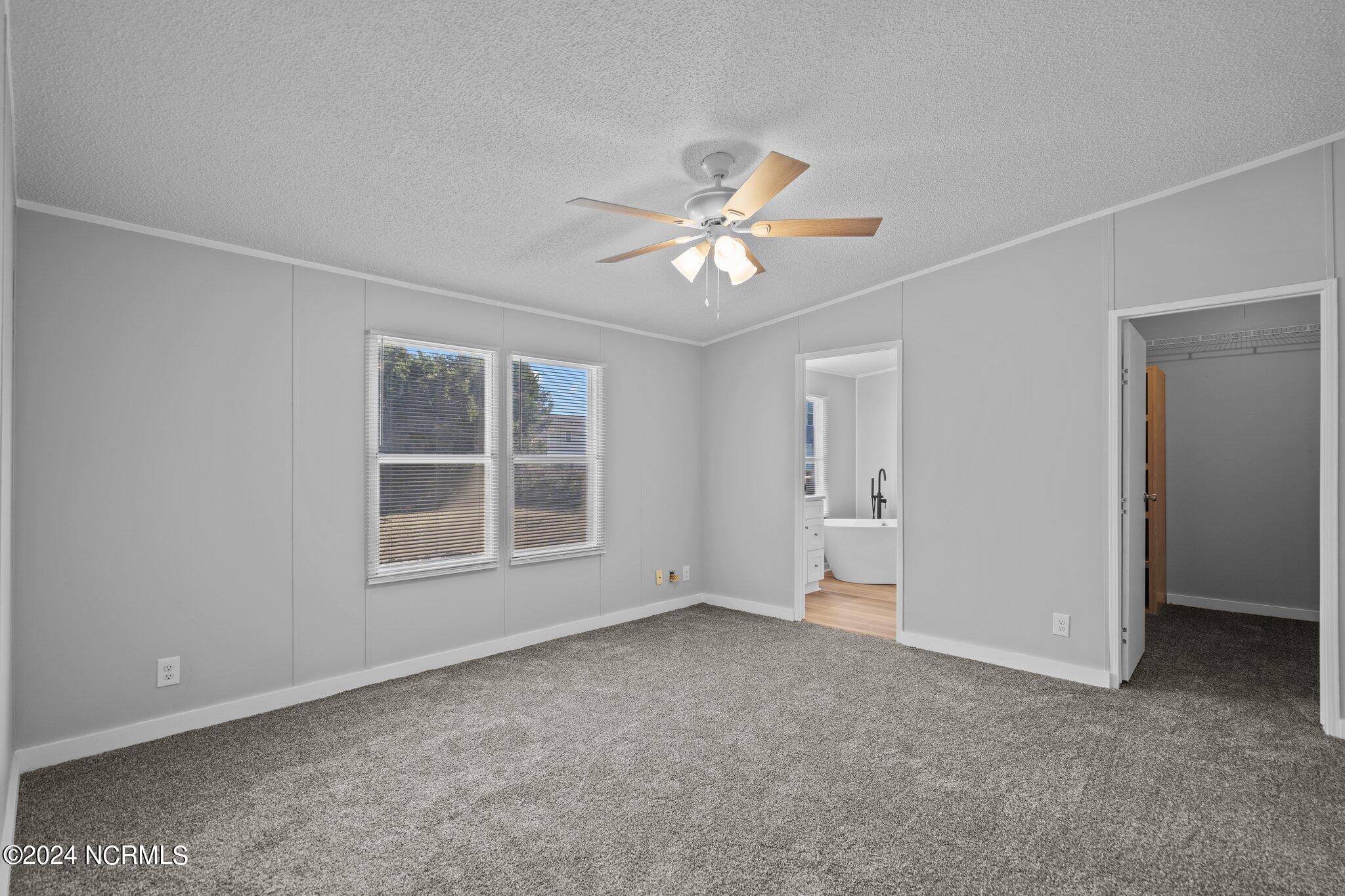 239 Bermuda Drive Hampstead, NC 28443 - Photo 21 of 60 32-web-or-mls-DSC01364