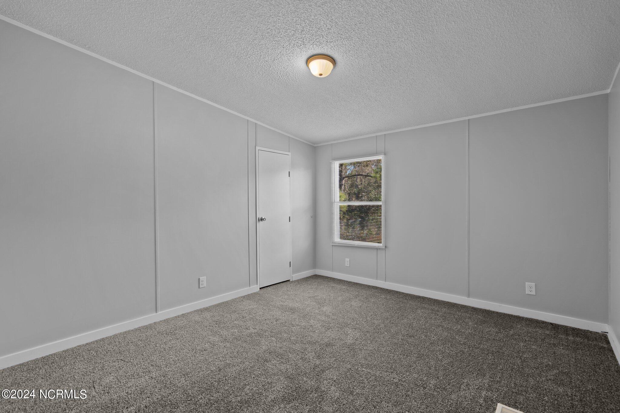 239 Bermuda Drive Hampstead, NC 28443 - Photo 30 of 60 27-web-or-mls-DSC01349