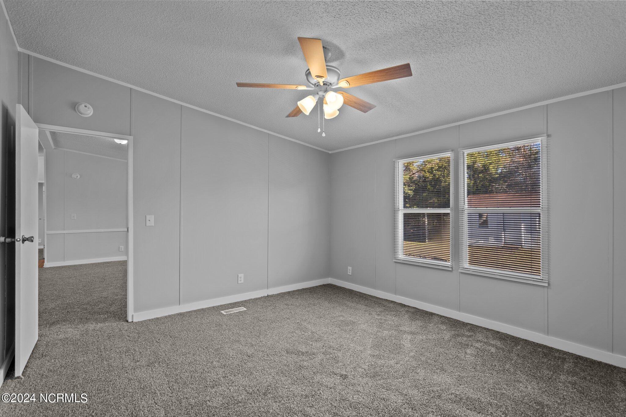 239 Bermuda Drive Hampstead, NC 28443 - Photo 35 of 60 34-web-or-mls-DSC01370