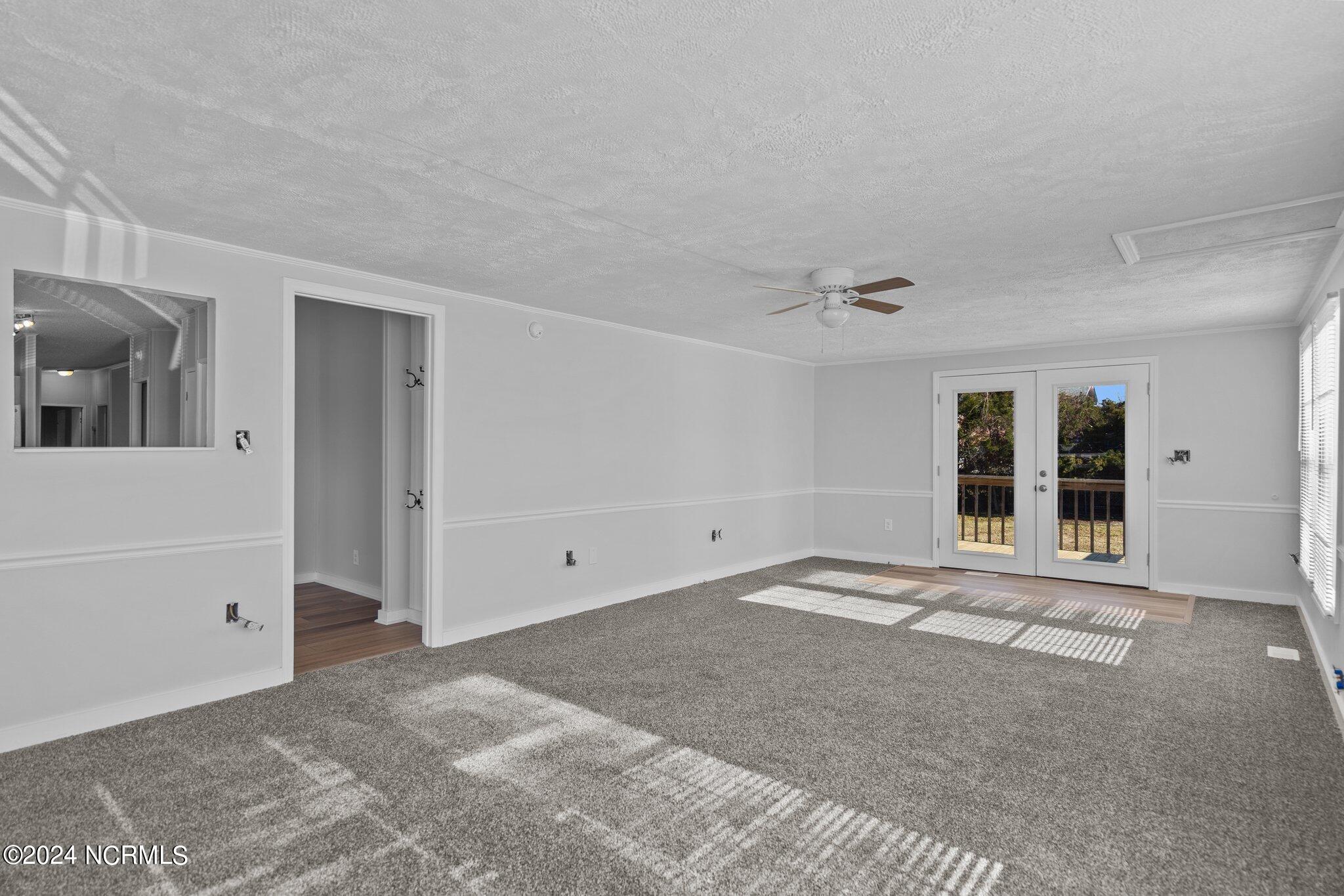 239 Bermuda Drive Hampstead, NC 28443 - Photo 37 of 60 47-web-or-mls-DSC01415