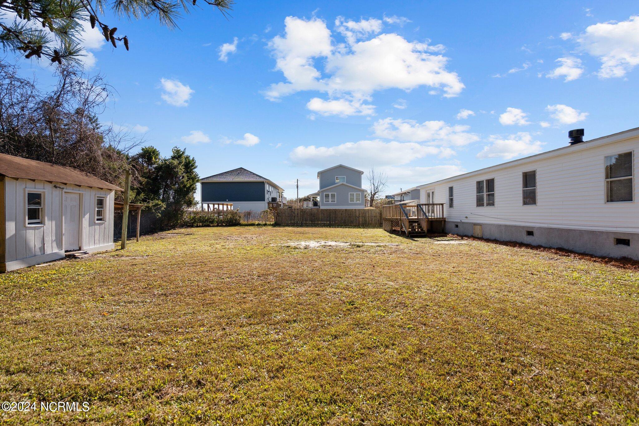 239 Bermuda Drive Hampstead, NC 28443 - Photo 46 of 60 56-web-or-mls-DSC01430