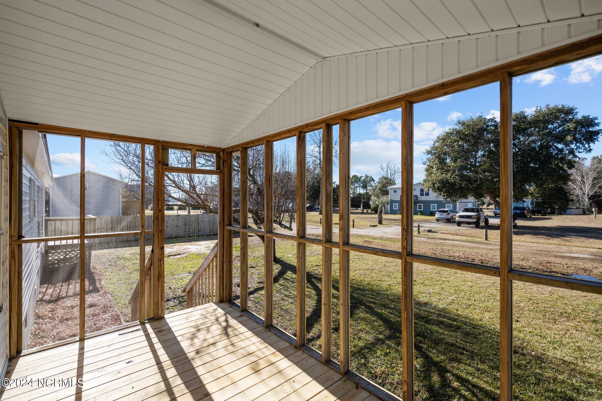 239 Bermuda Drive Hampstead, NC 28443 - Photo 50 of 60 62-web-or-mls-DSC01438