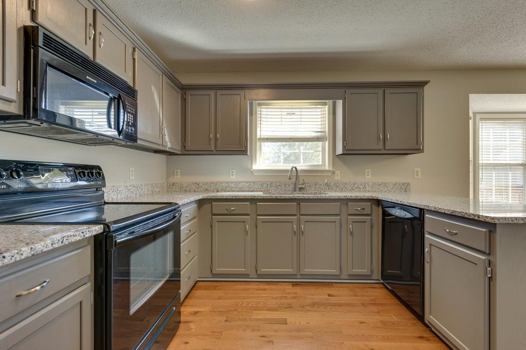 2105 Zion Road Columbia, TN 38401 - Photo 12 of 29 Gallery Image 12