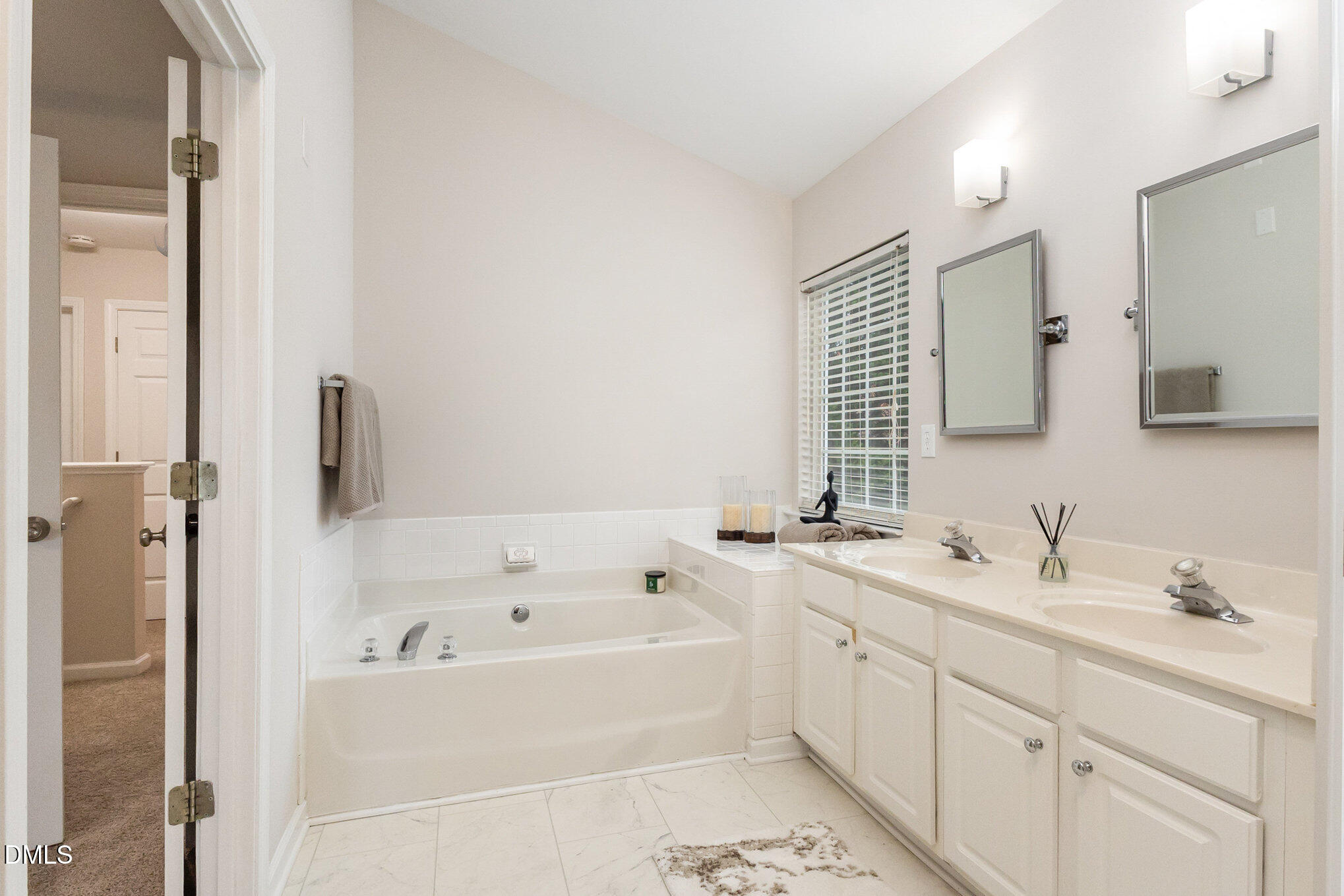 4704 Delta Vision Court Raleigh, NC 27612 - Photo 23 of 38 024_kv0a6206-edit_299