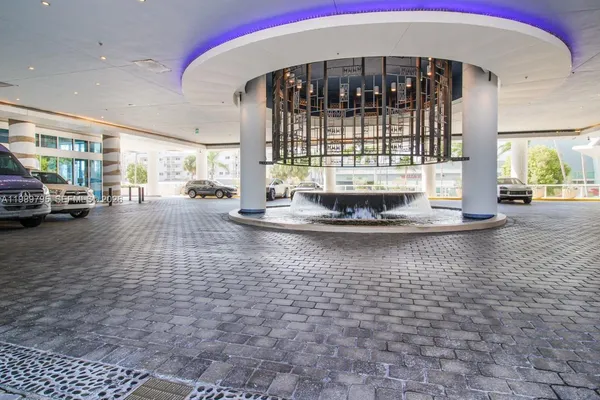 $10,000 | 6799 Collins Avenue, Unit LPH04, Miami Beach, FL 33141