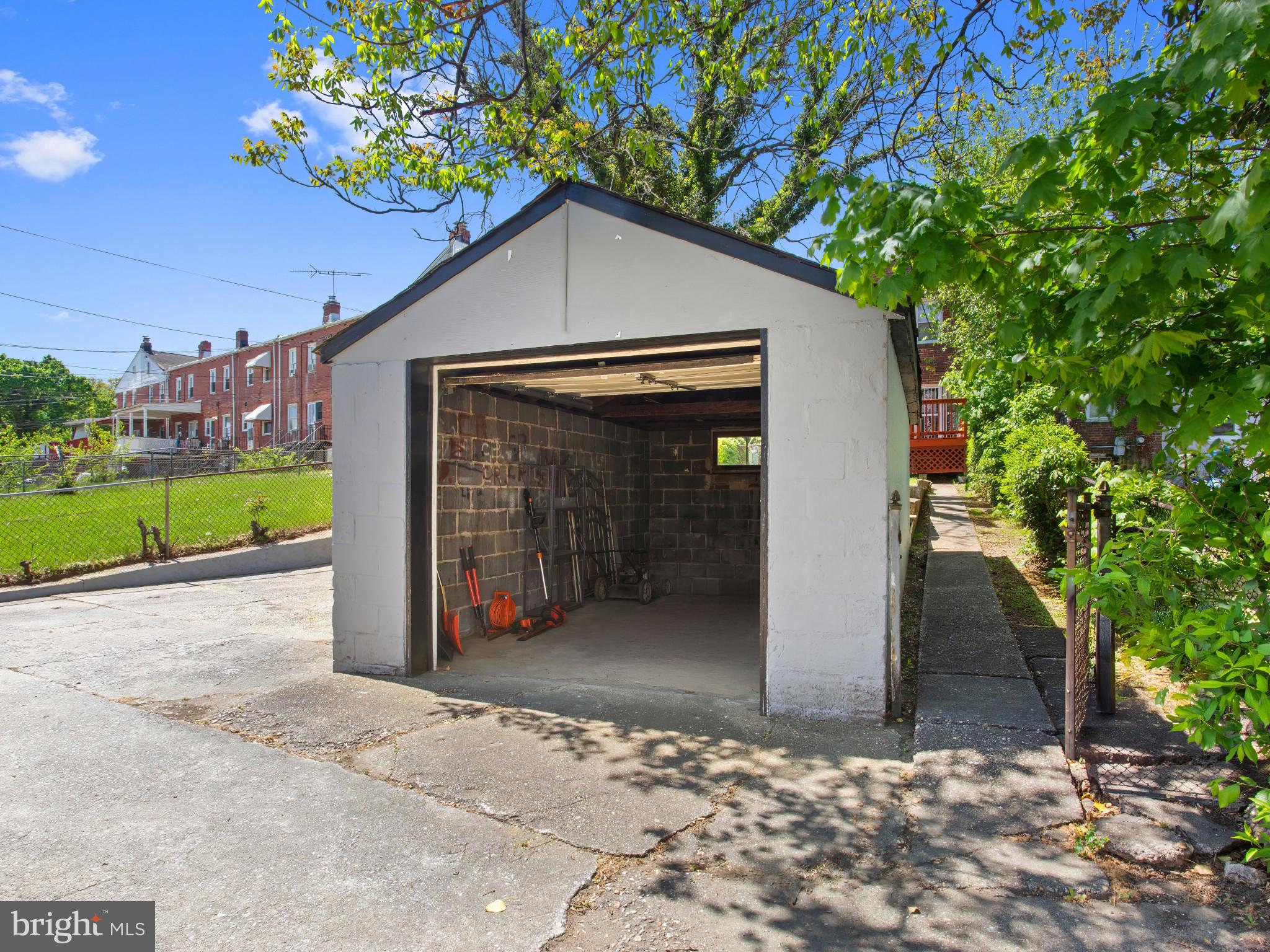101 Upmanor Road Baltimore, MD 21229 - Photo 35 of 40 Gallery Image 35