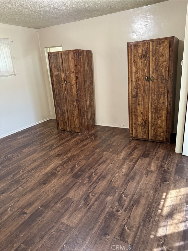 14708 South Frailey Avenue Compton, CA 90221 - Photo 17 of 26