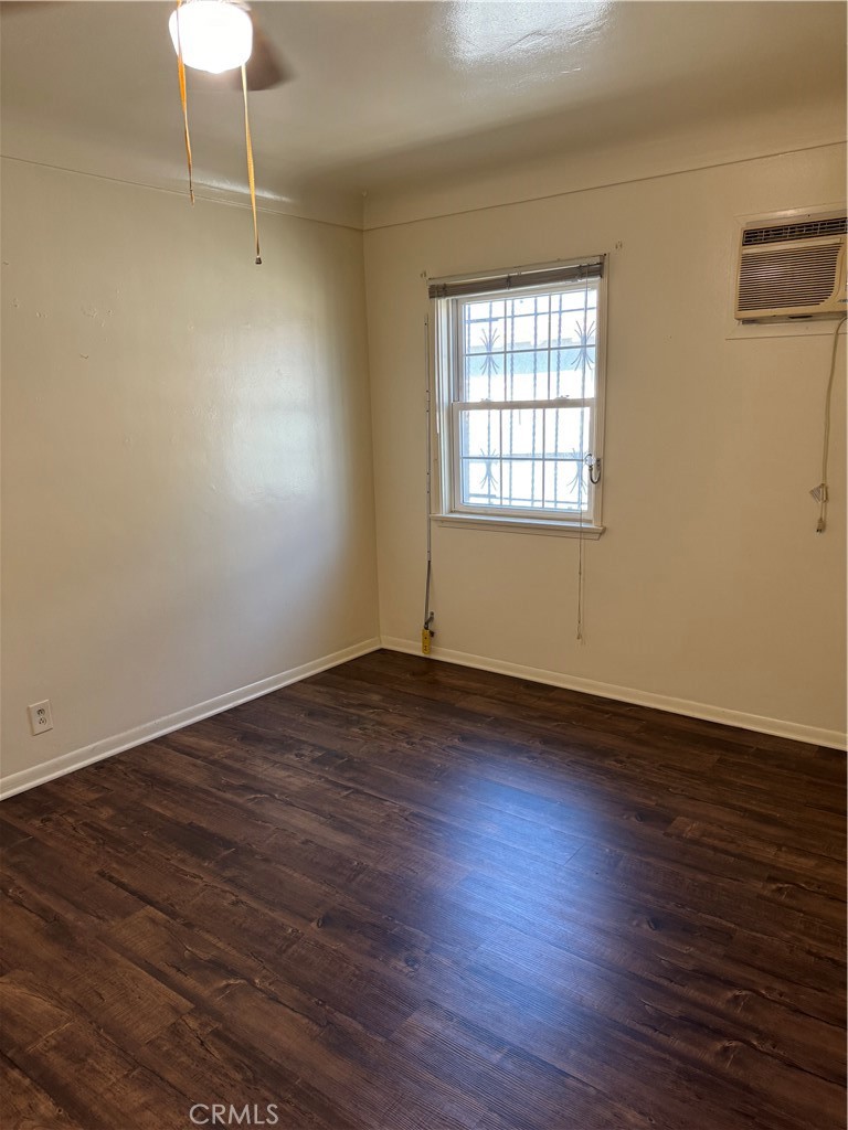 14708 South Frailey Avenue Compton, CA 90221 - Photo 18 of 26