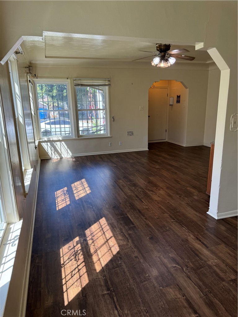 14708 South Frailey Avenue Compton, CA 90221 - Photo 23 of 26