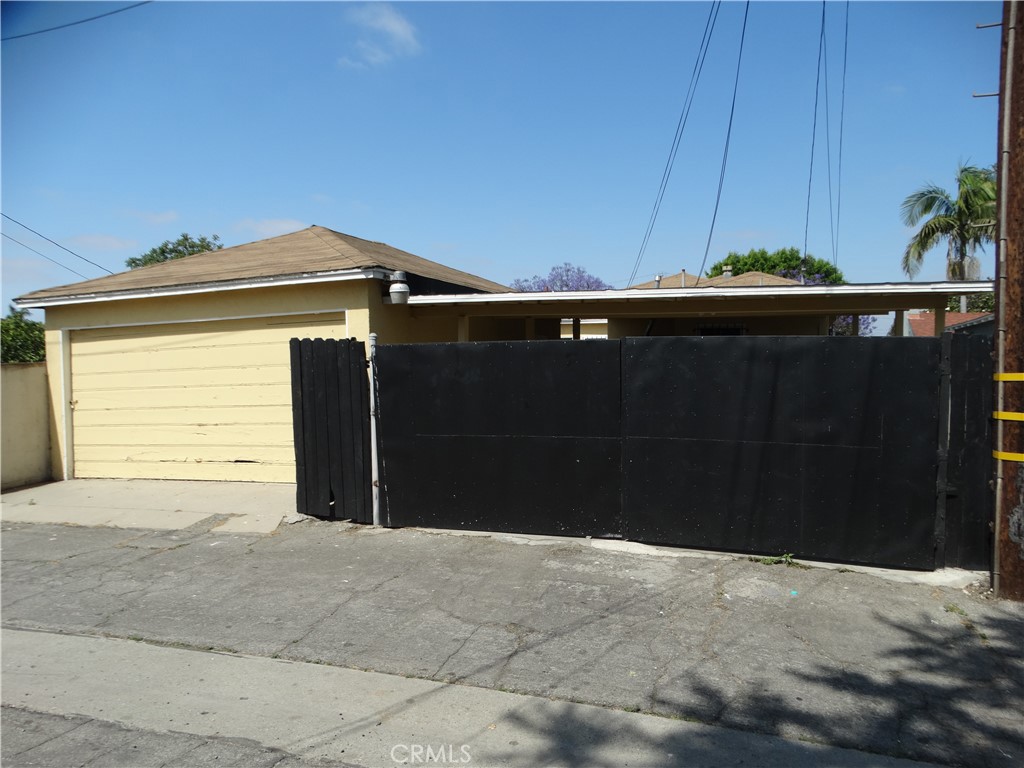 14708 South Frailey Avenue Compton, CA 90221 - Photo 10 of 26