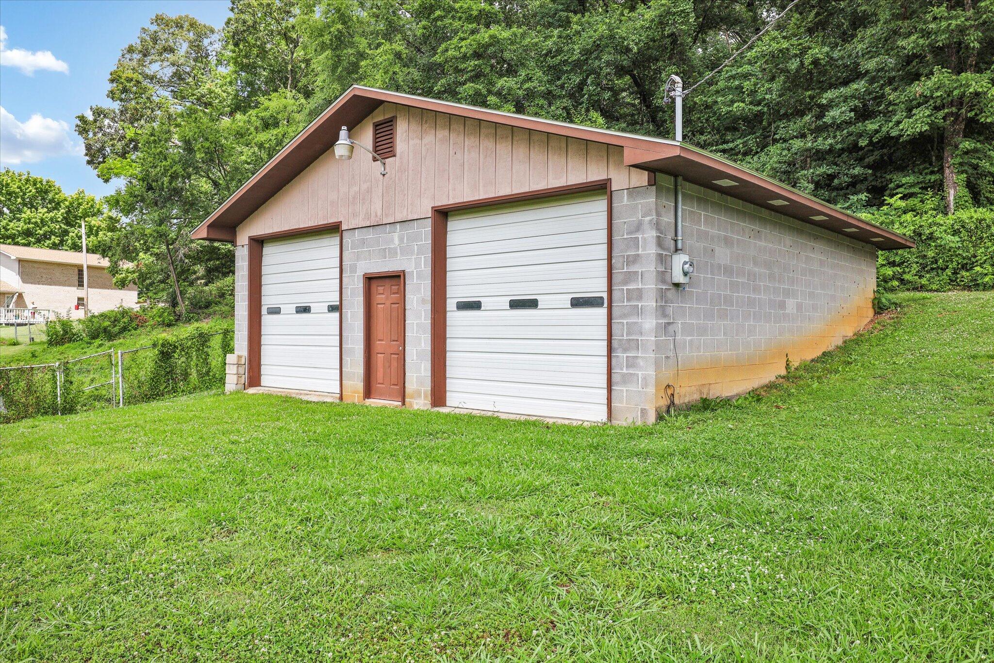 3716 Mutton Hollow Road Knoxville, TN 37920 - Photo 5 of 36 05-IMG_0383