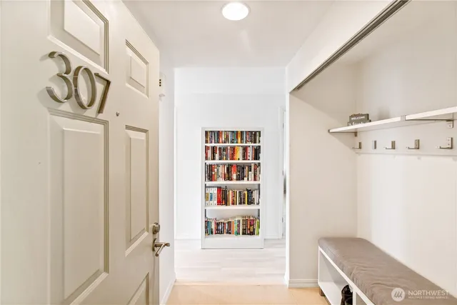 $299,000 | 1745 West Sunn Fjord Lane, Unit H307, Bremerton, WA 98312