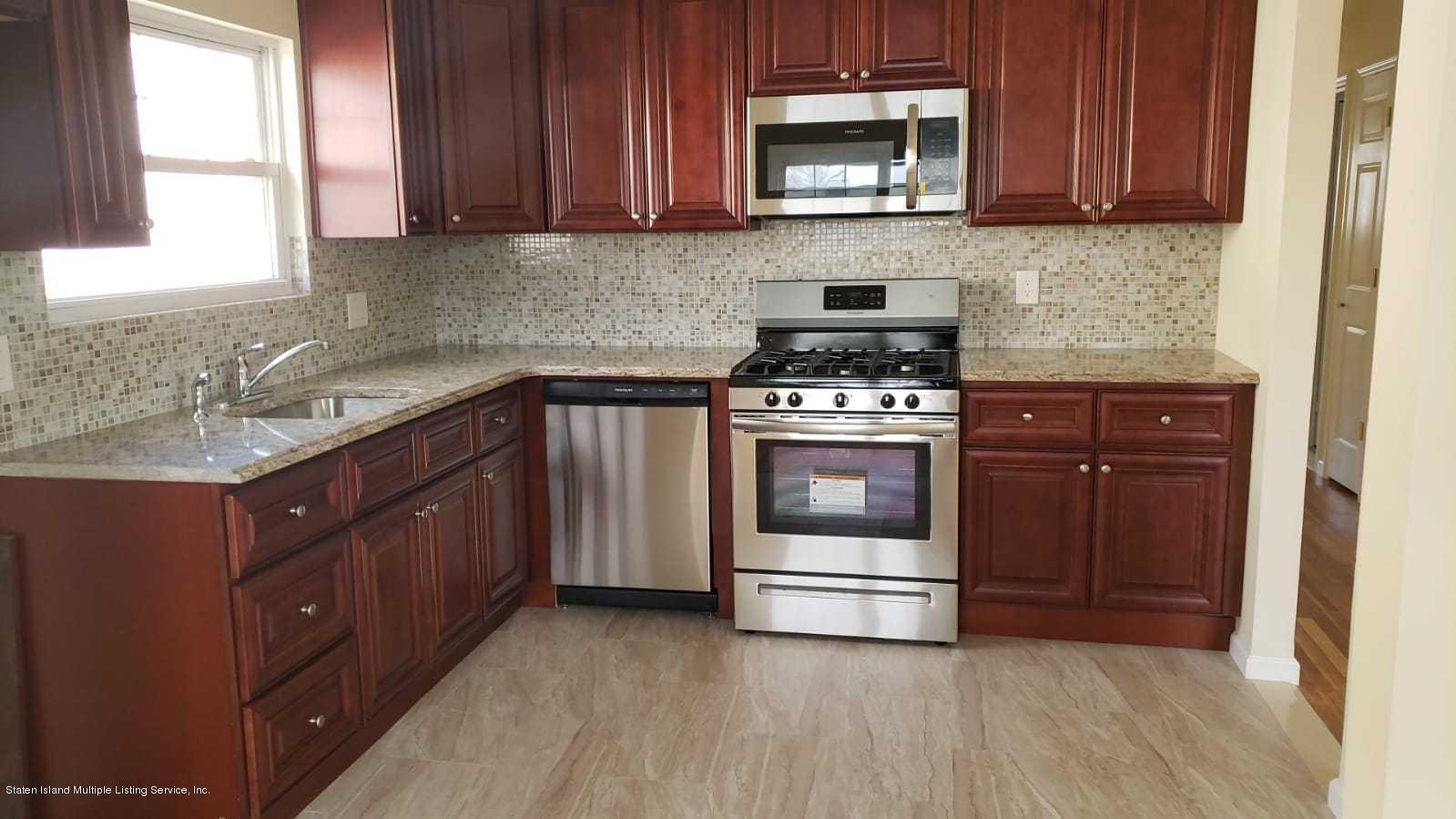 505 Foster Road Staten Island, NY 10309 - Photo 4 of 18 4
