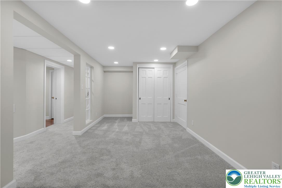 1942 Sycamore Street Bethlehem, PA 18017 - Photo 48 of 74 Open bonus room w/adjoining full bath