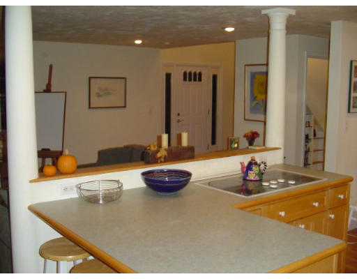 33 Agawam Road Acton, MA 01720 - Photo 3 of 8 Gallery Image 3