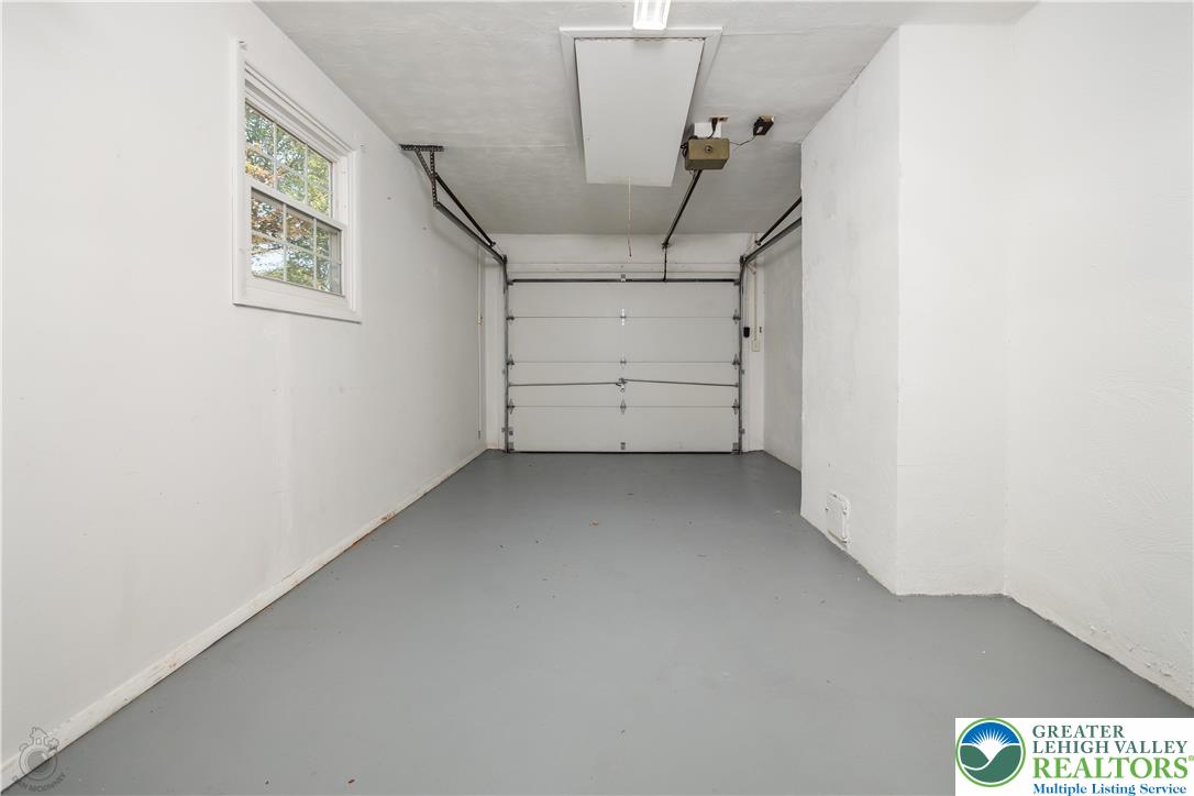 4457 Spring Drive Center Valley, PA 18034 - Photo 29 of 49