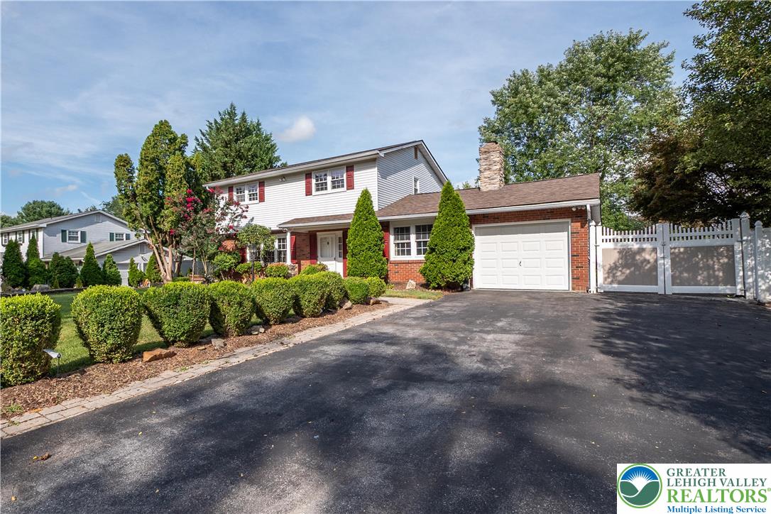 4457 Spring Drive Center Valley, PA 18034 - Photo 34 of 49