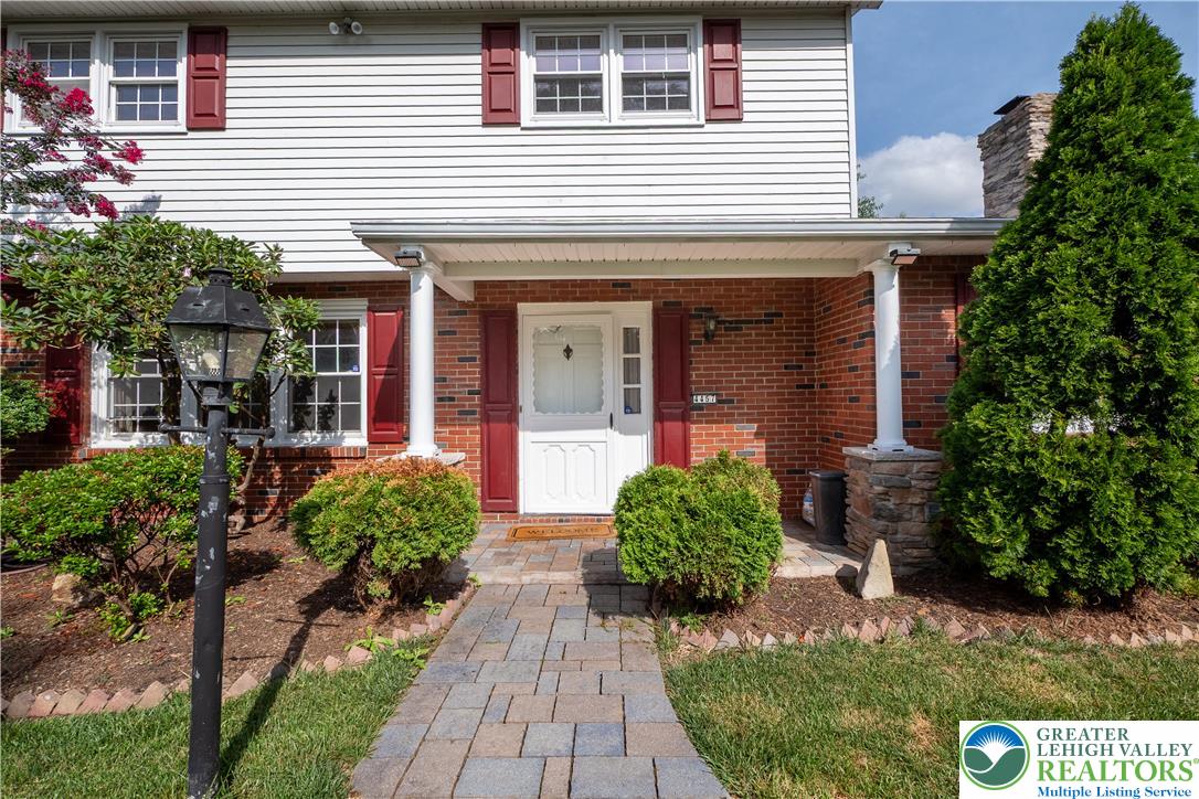 4457 Spring Drive Center Valley, PA 18034 - Photo 36 of 49