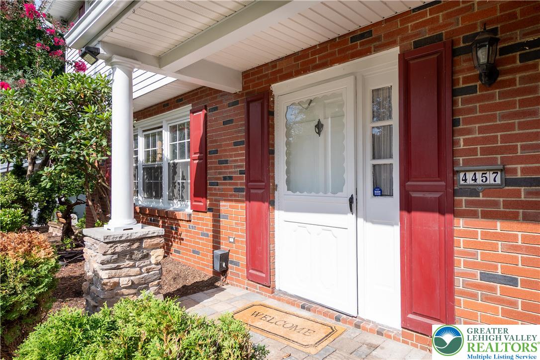 4457 Spring Drive Center Valley, PA 18034 - Photo 38 of 49