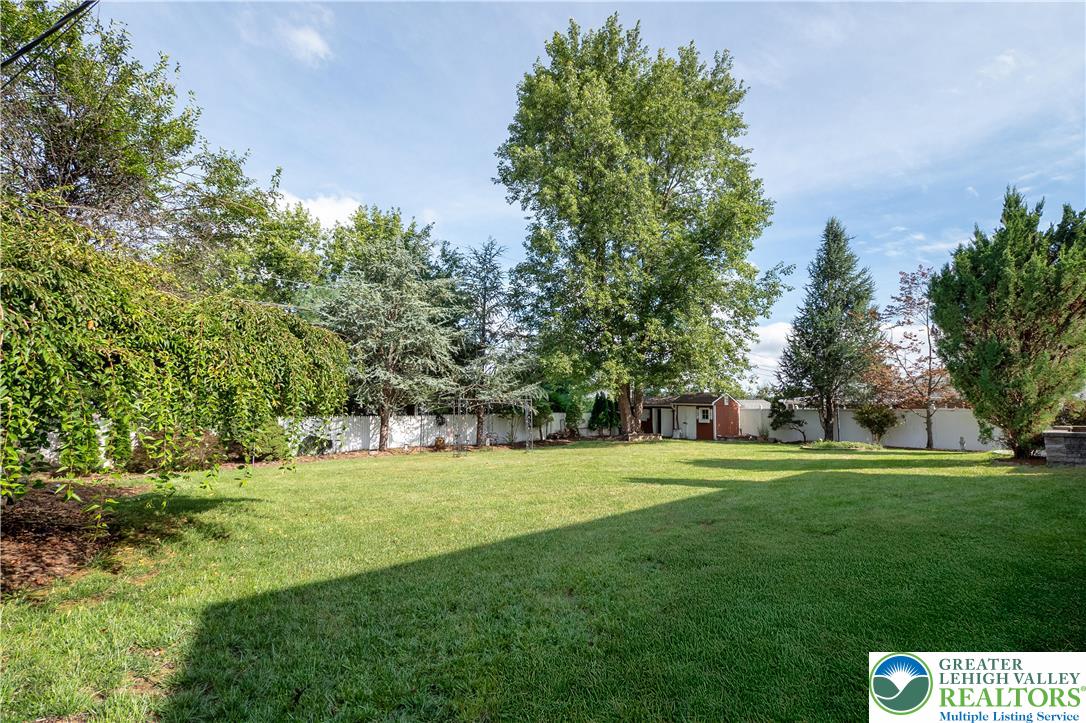 4457 Spring Drive Center Valley, PA 18034 - Photo 39 of 49