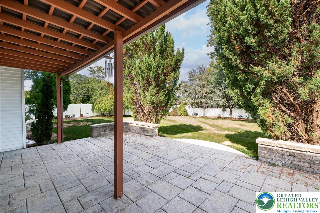 4457 Spring Drive Center Valley, PA 18034 - Photo 41 of 49