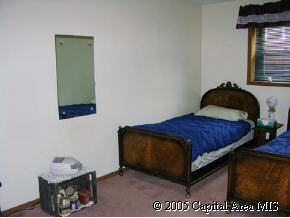 47 Mishawaka Drive Rochester, IL 62563 - Photo 7 of 9
