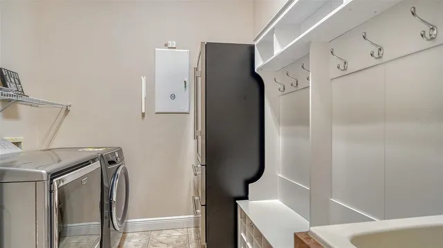 $985,000 | 15110 Sundial Place, Lakewood Ranch, FL 34202