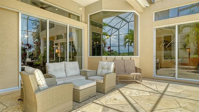 $985,000 | 15110 Sundial Place, Lakewood Ranch, FL 34202