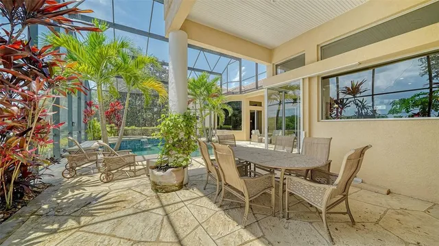 $985,000 | 15110 Sundial Place, Lakewood Ranch, FL 34202