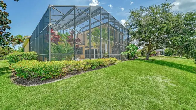 $985,000 | 15110 Sundial Place, Lakewood Ranch, FL 34202