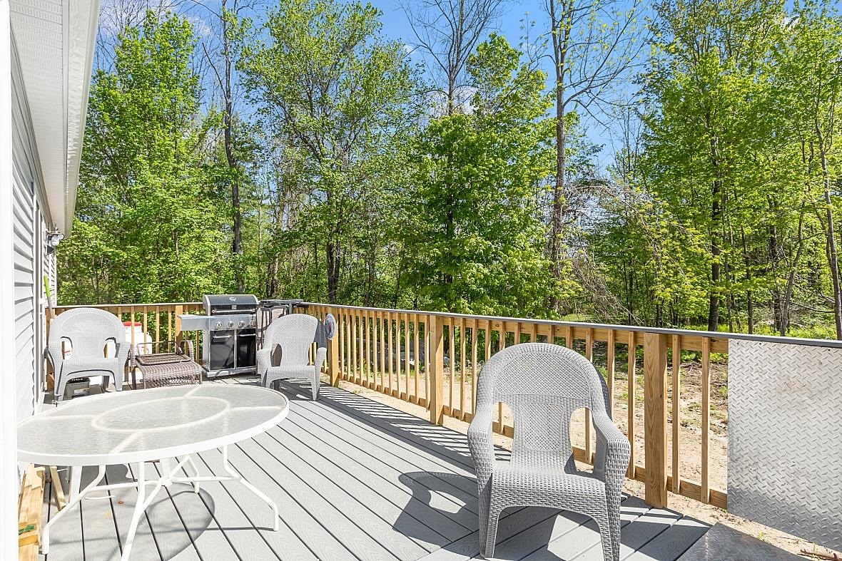 150 Berry Road New Durham, NH 03855 - Photo 4 of 45