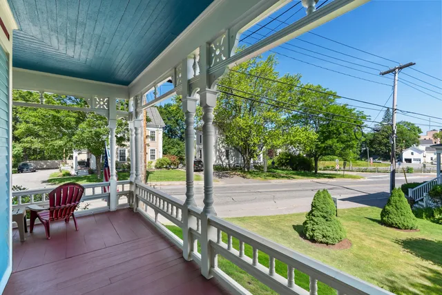 $629,000 | 699 High Street, Bath, ME 04530