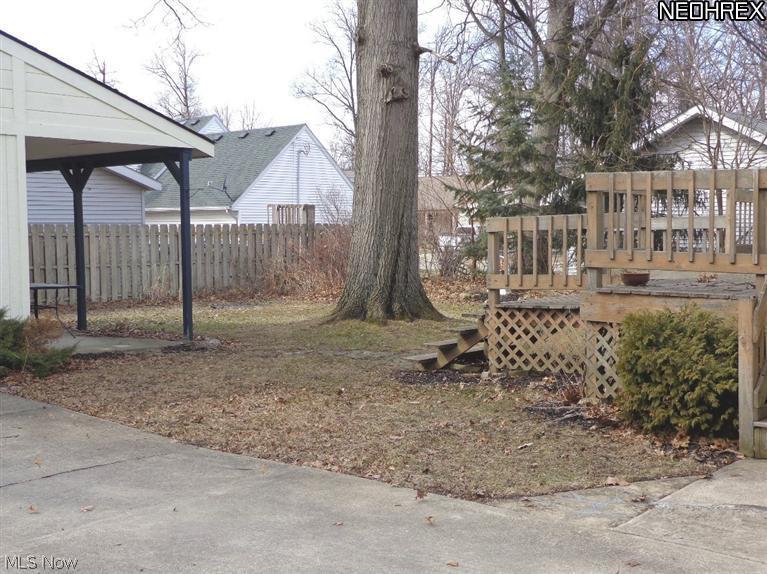 5772 Ridgeview Boulevard North Ridgeville, OH 44039 - Photo 12 of 13