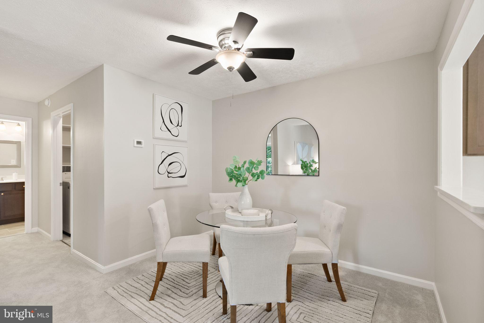 10158 Oakton Terrace Road Oakton, VA 22124 - Photo 16 of 35