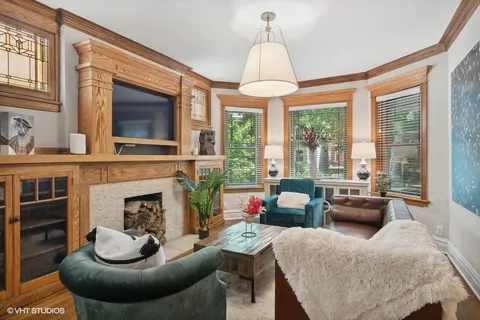 $1,100,000 | 6522 North Greenview Avenue, Chicago, IL 60626