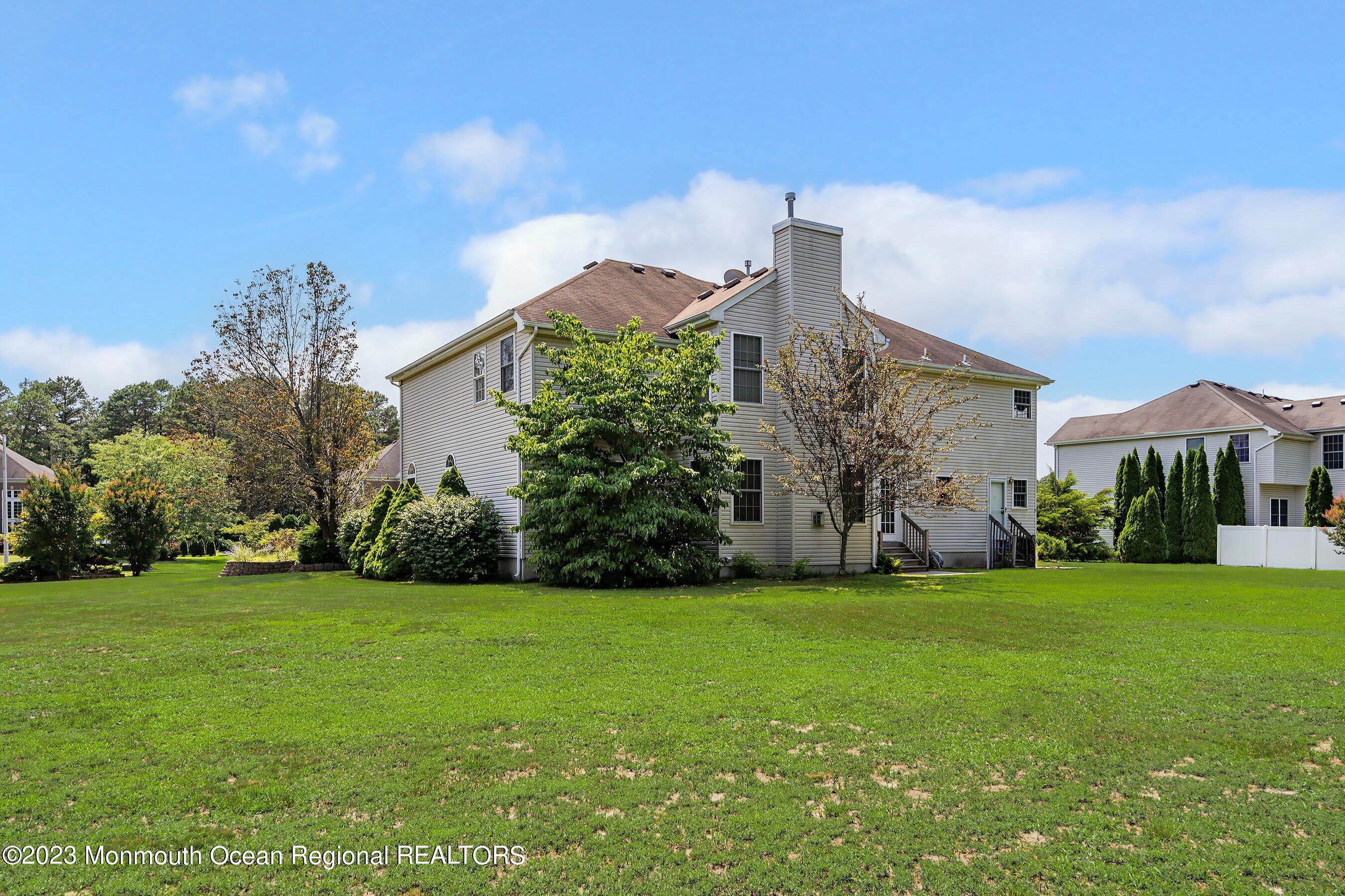 50 Mill Pond Road Jackson, NJ 08527 - Photo 36 of 38 40-Rear Left 1